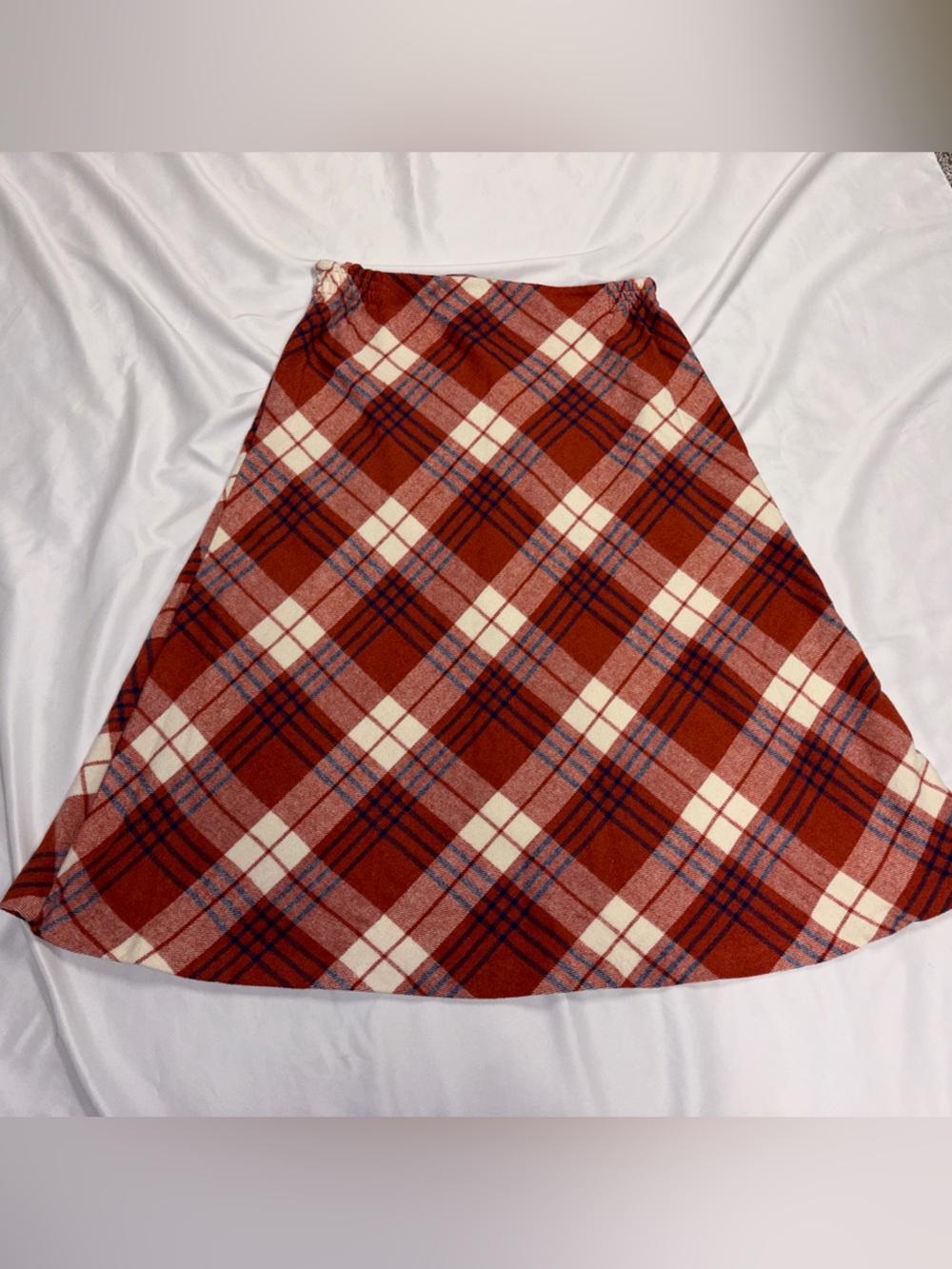 Plaid A-Line Women's Skirt in Red and Cream Large Lot N